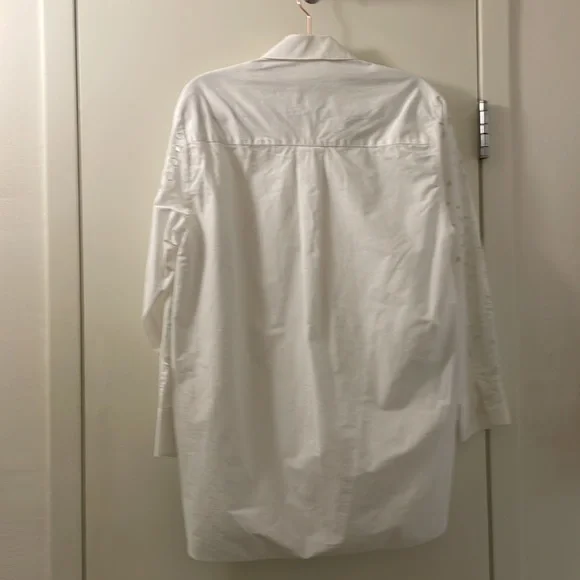 Open work detail blouse/ shirt. Oversize design. Like new. - Picture 3 of 4